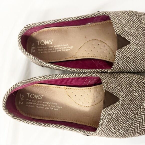 Toms Classics English Herringbone Brown & Gold Slip On Shoes Flats Size 8.5 - Picture 5 of 8